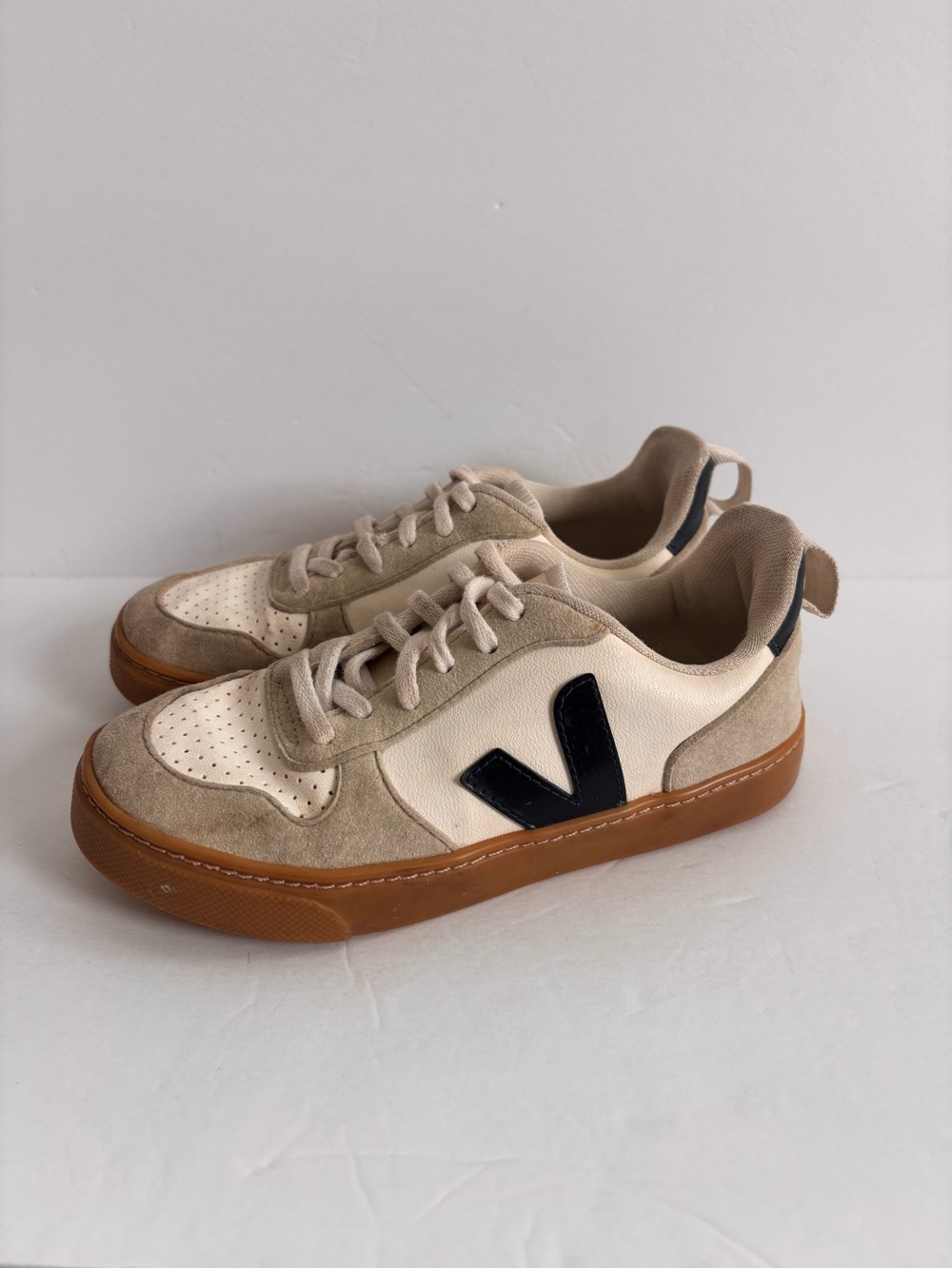 Veja Sneakers Little Kid 1